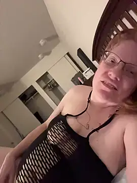 Chat XXX en directo de Lenaravenswood