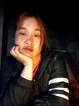 -myaa-'s Live XXX Chat