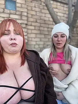 XXX chat uživo modela SweetCuteGirls1023