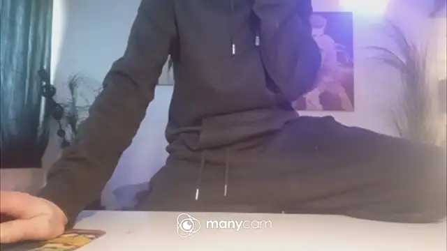 der_dino30 Live XXX Chat