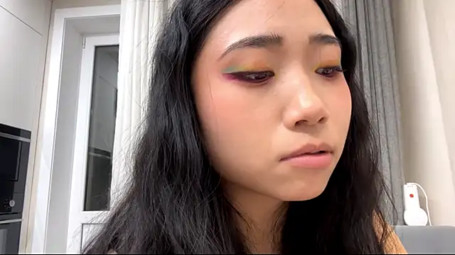 XXX chat uživo modela SweetMiaXO