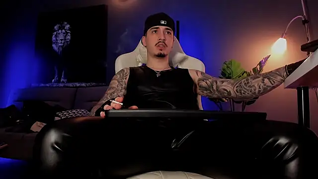 uptomatty Live XXX-Chat