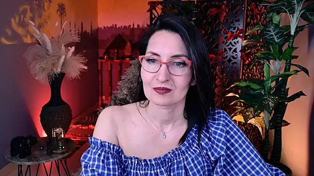 UnaTerra Chat XXX in diretta