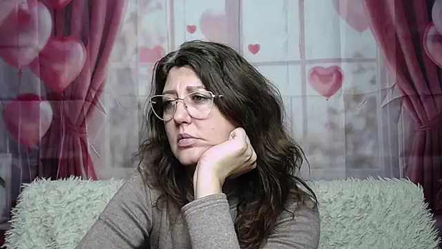 RoseHille Chat XXX in diretta