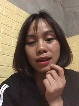 Sarahkiu Chat XXX in diretta