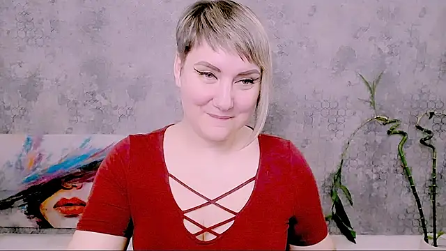 Djullia Chat XXX in diretta