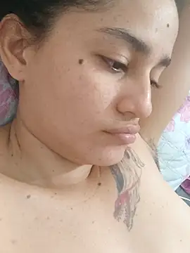 girl_tits Chat XXX in diretta