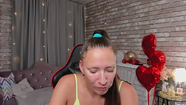 Chatroom XXX en direct de SarahCoksss