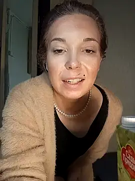 Czat XXX na żywo – Conny_Shellie