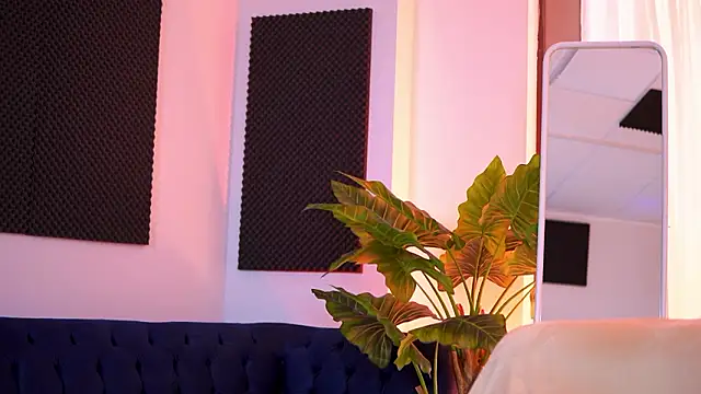 TiffanyBlaize's Live XXX Chat