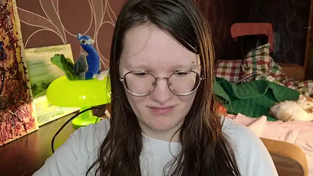 MiriamOr Show in webcam