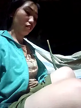 hot-luna- – Naživo XXX chat