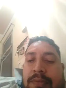 MF_GABRU_PUNJABIn Webbikameraesitys