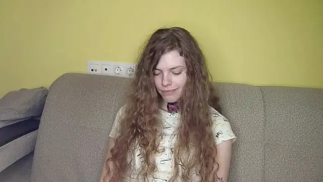 RayaNenlia Live XXX-Chat