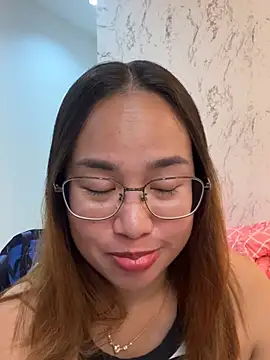 Ponthip Live XXX-chat