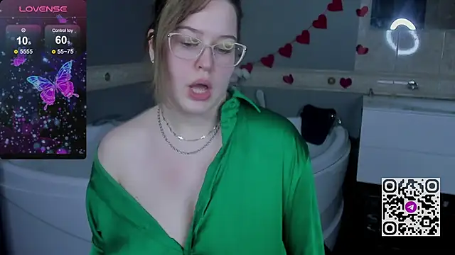 Chat +18 de HelenHartt ao vivo