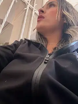 Chat XXX ao vivo de Cami_Leon2