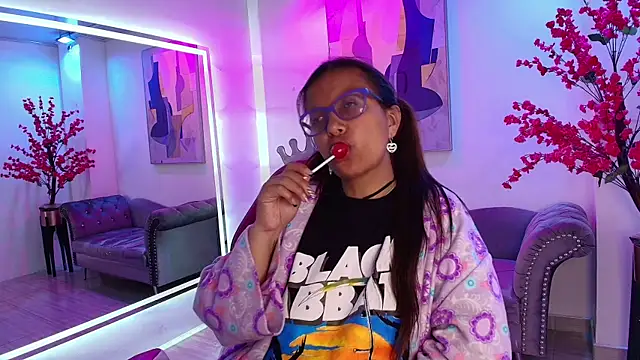 دردشة Amber__rouge الجنسية المباشرة