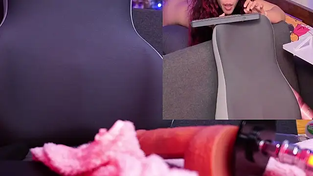 25sweetlilbunny Live XXX-chat