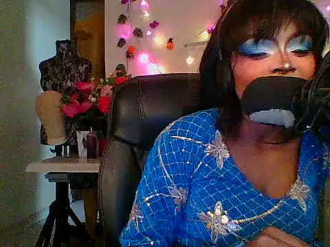 Anaconda2350 Live XXX-chat