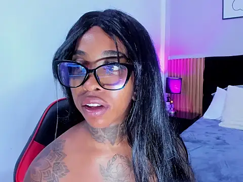 Pauline_Fox – Naživo XXX chat