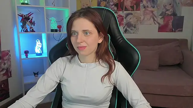 FreyaVey: онлайн-секс-чат