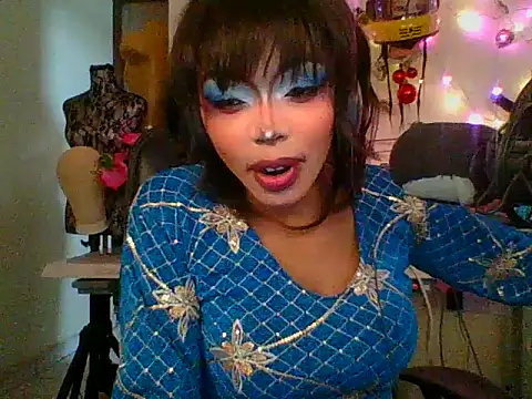 Anaconda2350's Live XXX Chat