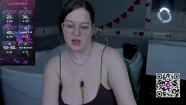 Czat XXX na żywo – HelenHartt