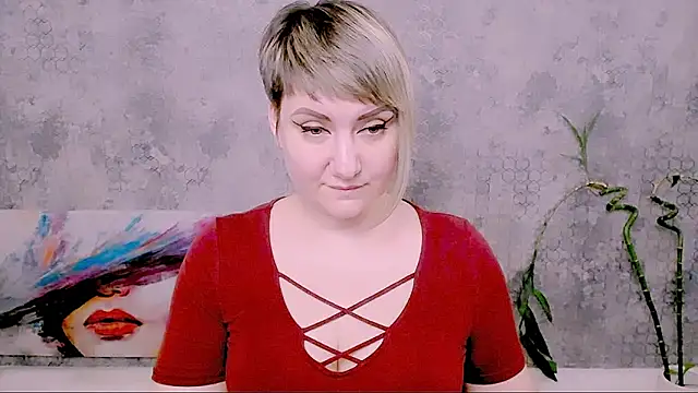 Djullia: απευθείας συνομιλία ΧΧΧ