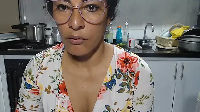 Chat XXX en directo de kateleyagrey