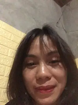 Sarahkiu: απευθείας συνομιλία ΧΧΧ