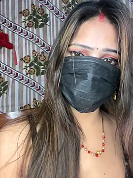 Chat XXX en directo de CUTI-NAINA