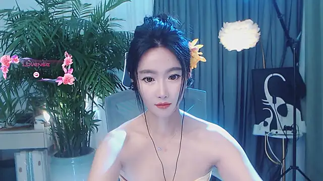 feifei-love 现场XXX聊天