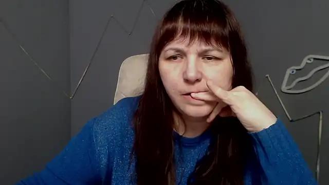 Pokazy przed kamerką – AliceInksSweetty