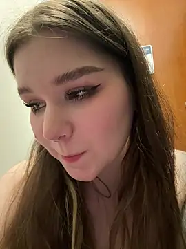 PumaShyXD Adlı Modelin Canlı XXX Sohbeti