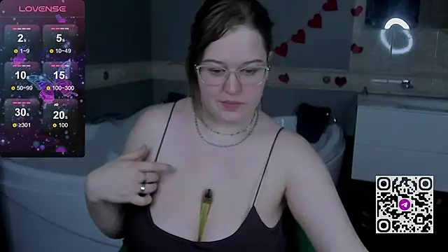 HelenHarttのライブXXXチャット