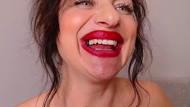 Chatroom XXX en direct de ms_afrodita