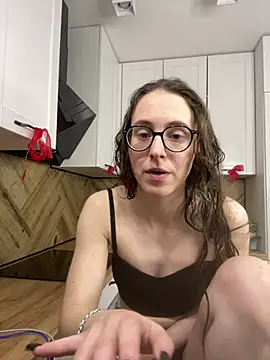 Czat XXX na żywo – MartiniiSelenna