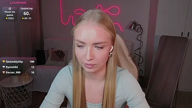 TessaGraysのライブXXXチャット