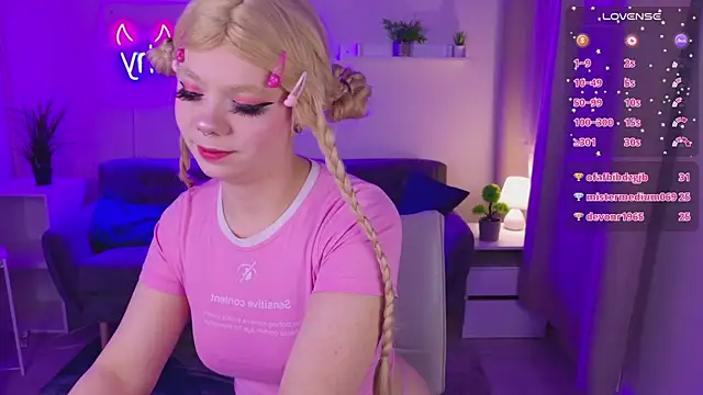 Waifu_Ketrin Chat XXX in diretta