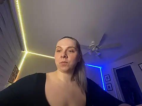 i_love_iva's Webcam Show