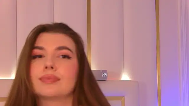 Chat +18 de AshleyEvance ao vivo