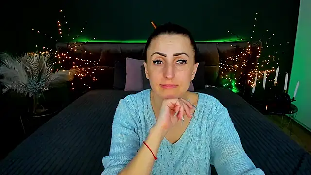 Rebecca_Diamond: онлайн-секс-чат