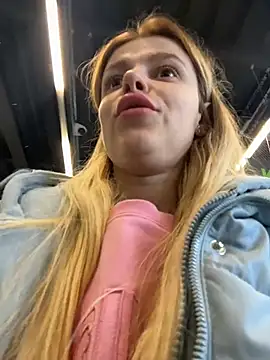 Chat +18 de HarrietDart ao vivo