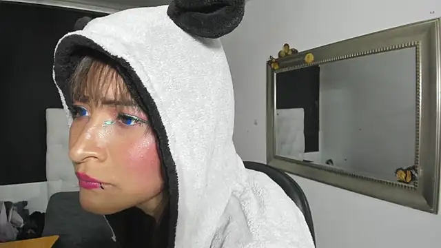 แชท XXX สดของ evelynesex