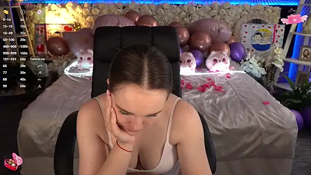 FoxyShy Live XXX-chat