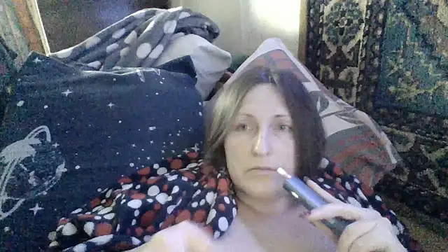 AllaSowinskaya élő XXX-chatje