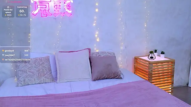 Sandy_Edvards Adlı Modelin Canlı XXX Sohbeti