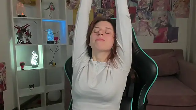 FreyaVey Adlı Modelin Canlı XXX Sohbeti