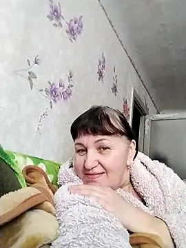 ViolaStar75 Show in webcam